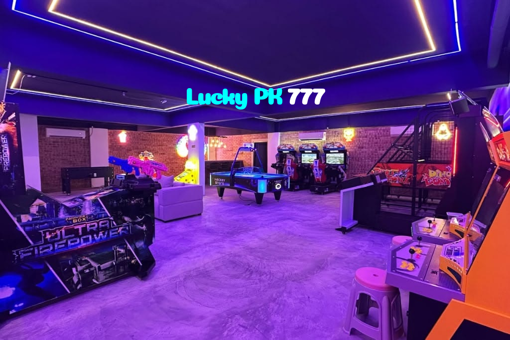 Lucky PK 777 casino presented on mobile device in Pakistan with slots and live games